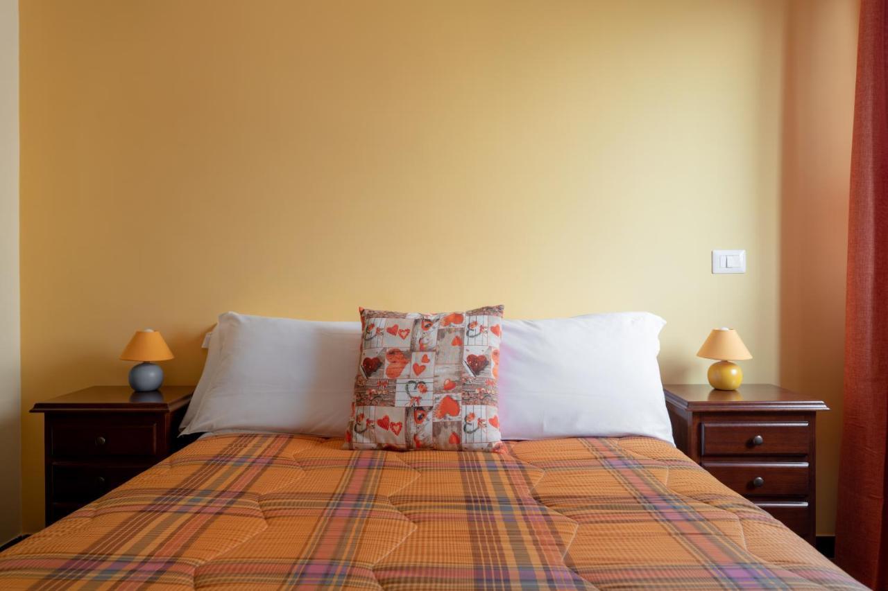 Myricae Rooms Affittacamere No Late Arrival Fiumicino Extérieur photo